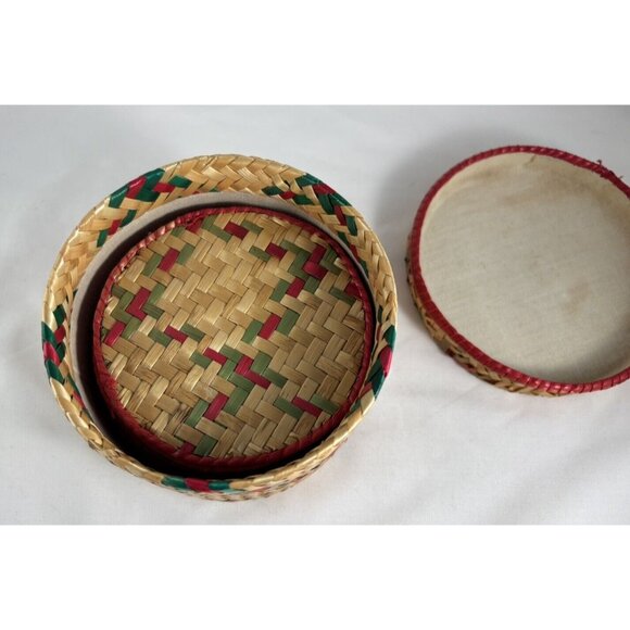 Vintage Wicker Coasters (11) In Rattan Woven Lidded Basket / Box Mid Century - Picture 6 of 7